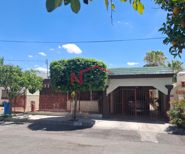 CASA EN VENTA EN COL. CASA BLANCA