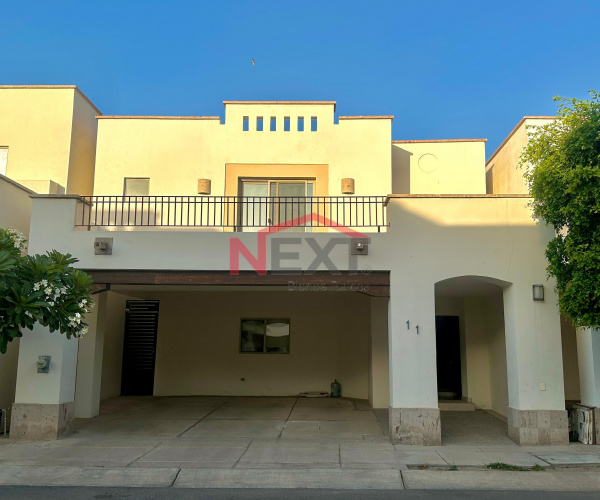 CASA EN RENTA EN LA ENCANTADA RESIDENCIAL