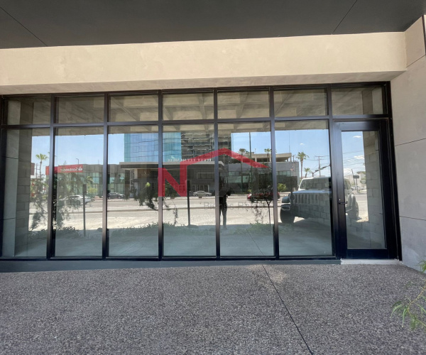 LOCAL COMERCIAL EN RENTA EN TORRE AMBAR