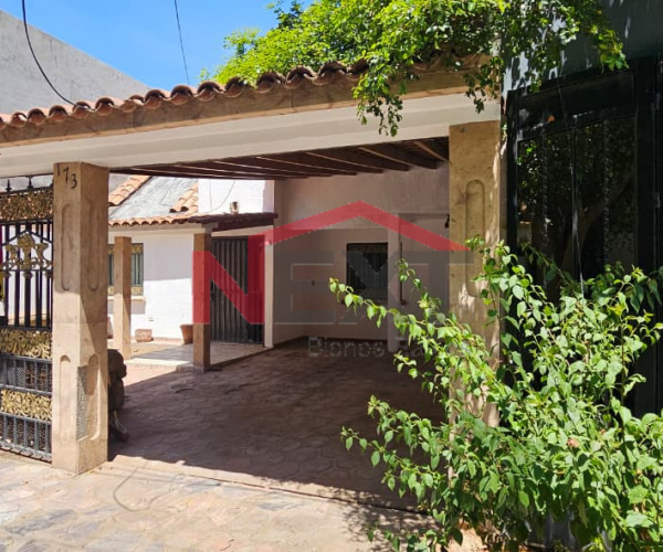 CASA EN RENTA EN COL. LEY 57