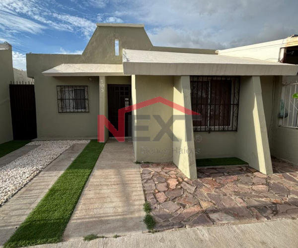 CASA EN RENTA EN COL. VILLA FONTANA