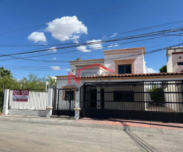 CASA EN RENTA EN LORETO RESIDENCIAL
