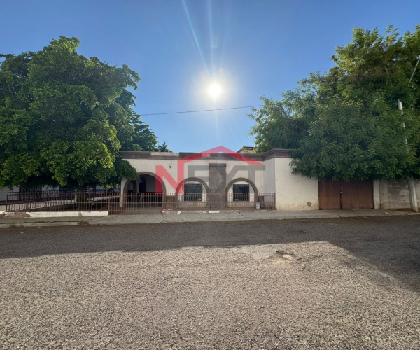 CASA EN VENTA EN COL. MODELO