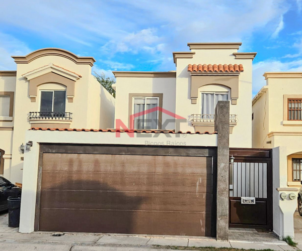 CASA EN RENTA EN PORTAL DEL LAGO