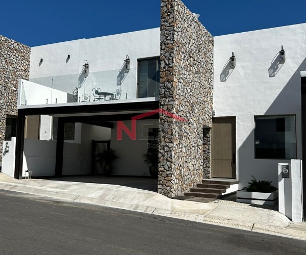 CASA EN VENTA EN VENTURA RESIDENCIAL