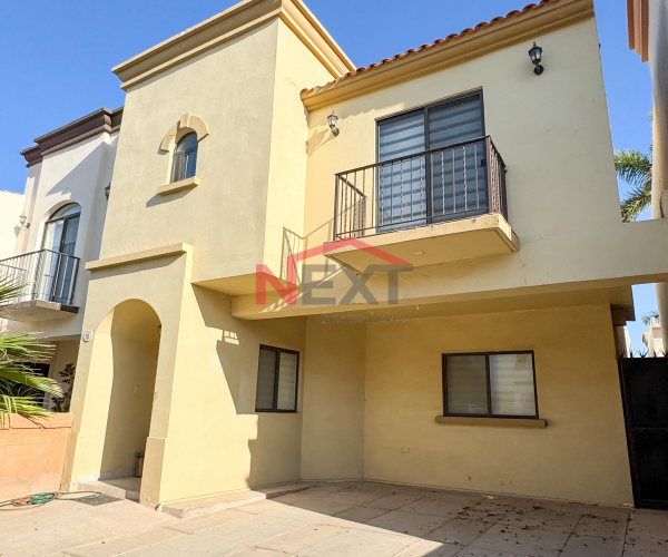 CASA EN RENTA EN VILLA DE PARRAS RESIDENCIAL