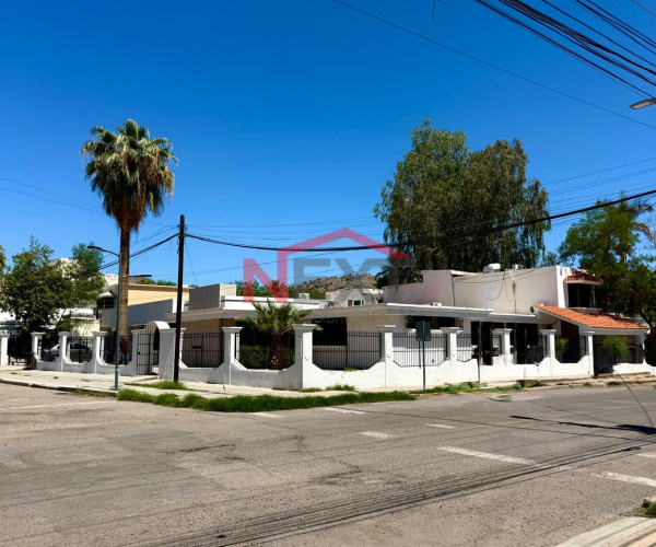 CASA EN VENTA FRENTE A PARQUE MADERO