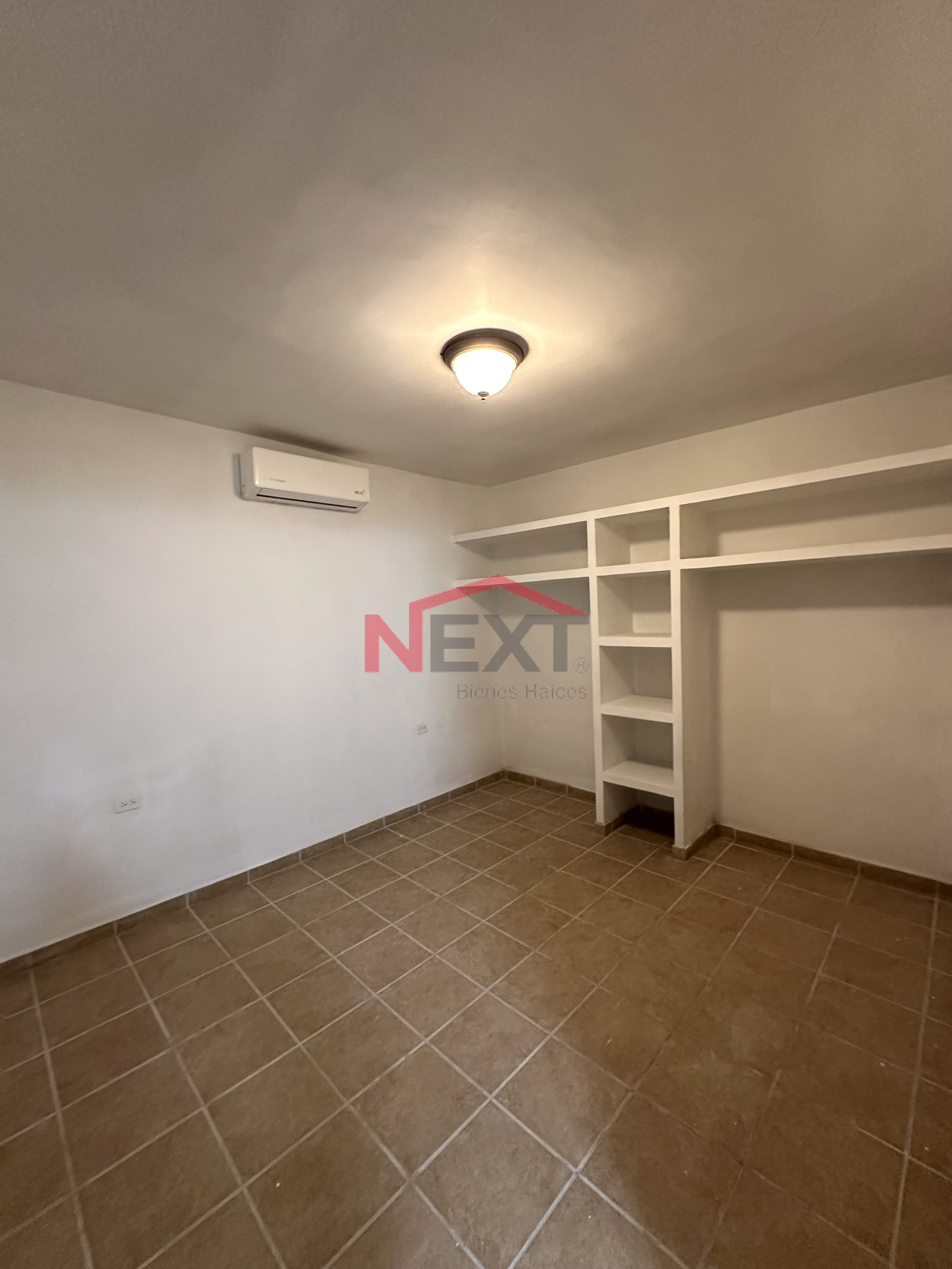 Casa en Renta en Hermosillo TODOS HERMOSILLO, Las Placitas, , 4 recámaras, 1.0 baños, 200.00 m2 terreno, 200.00 m2 construcción