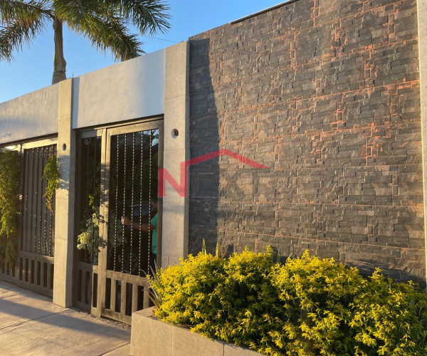 CASA EN RENTA UBICADA EN FRACC. HACIENDAS SECCIÓN LOS MONJES