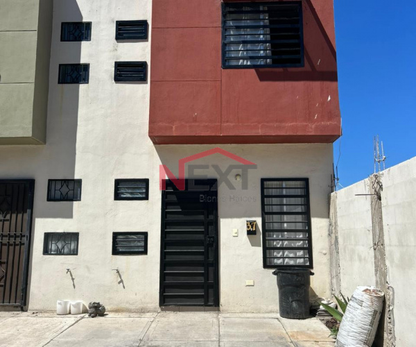 Casa en Venta en Privada Rocasa, Las Villas Santa Fe en Tijuana B.C