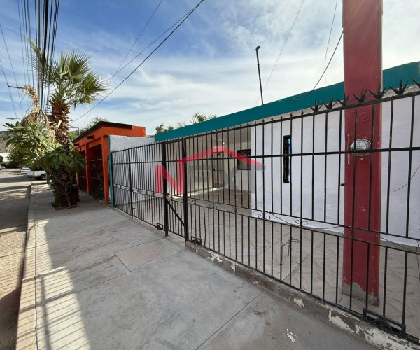 CASA EN RENTA EN COL. EMILIANO ZAPATA