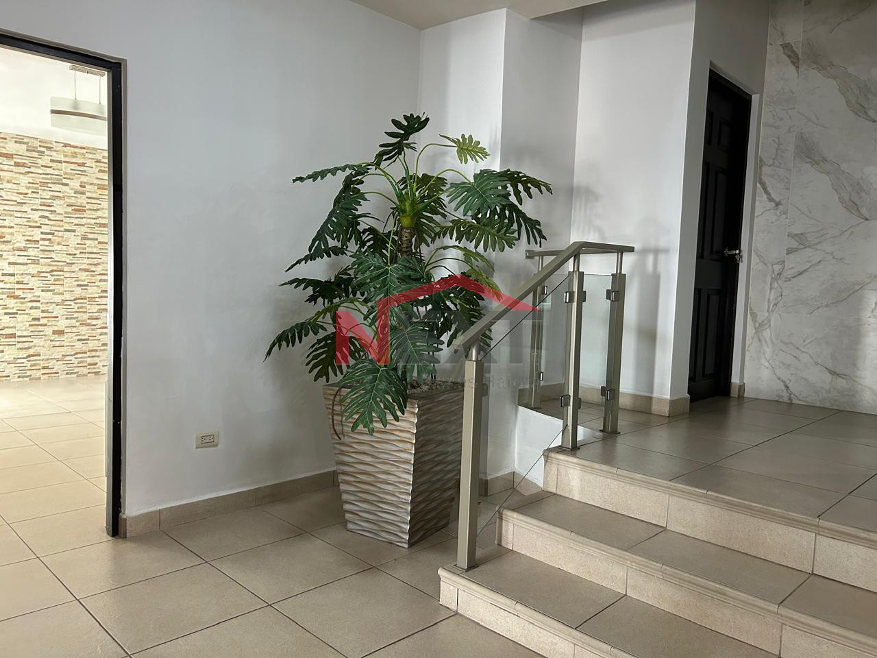 Casa en Renta en Guaymas TODOS SECTORES GUAYMAS, Fraccionamiento Las Perlas, , 3 recámaras, 2.0 baños, 300.00 m2 terreno, 350.00 m2 construcción