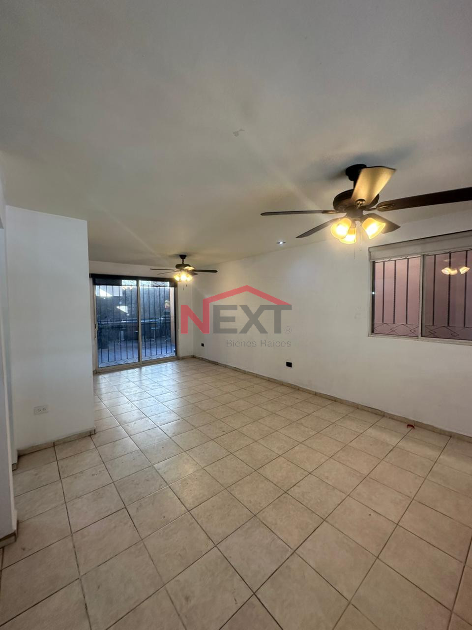 Casa en Venta en Saltillo  , Portales, , 3 recámaras, 2.5 baños, 224.00 m2 terreno, 147.00 m2 construcción