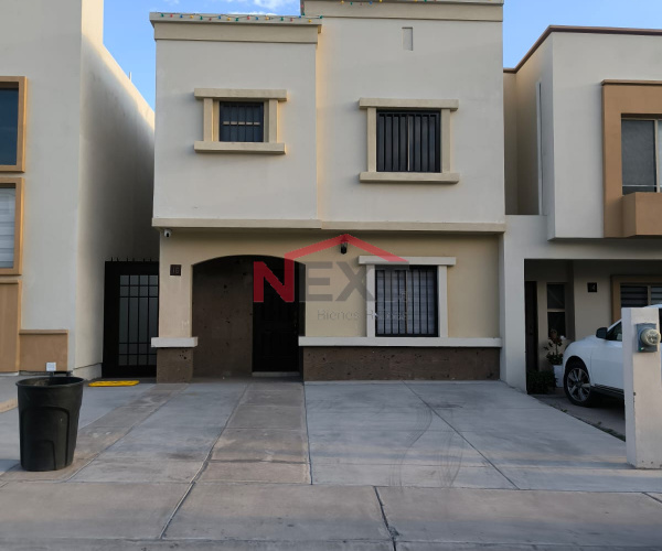 CASA EN RENTA FIRENZE RESIDENCIAL