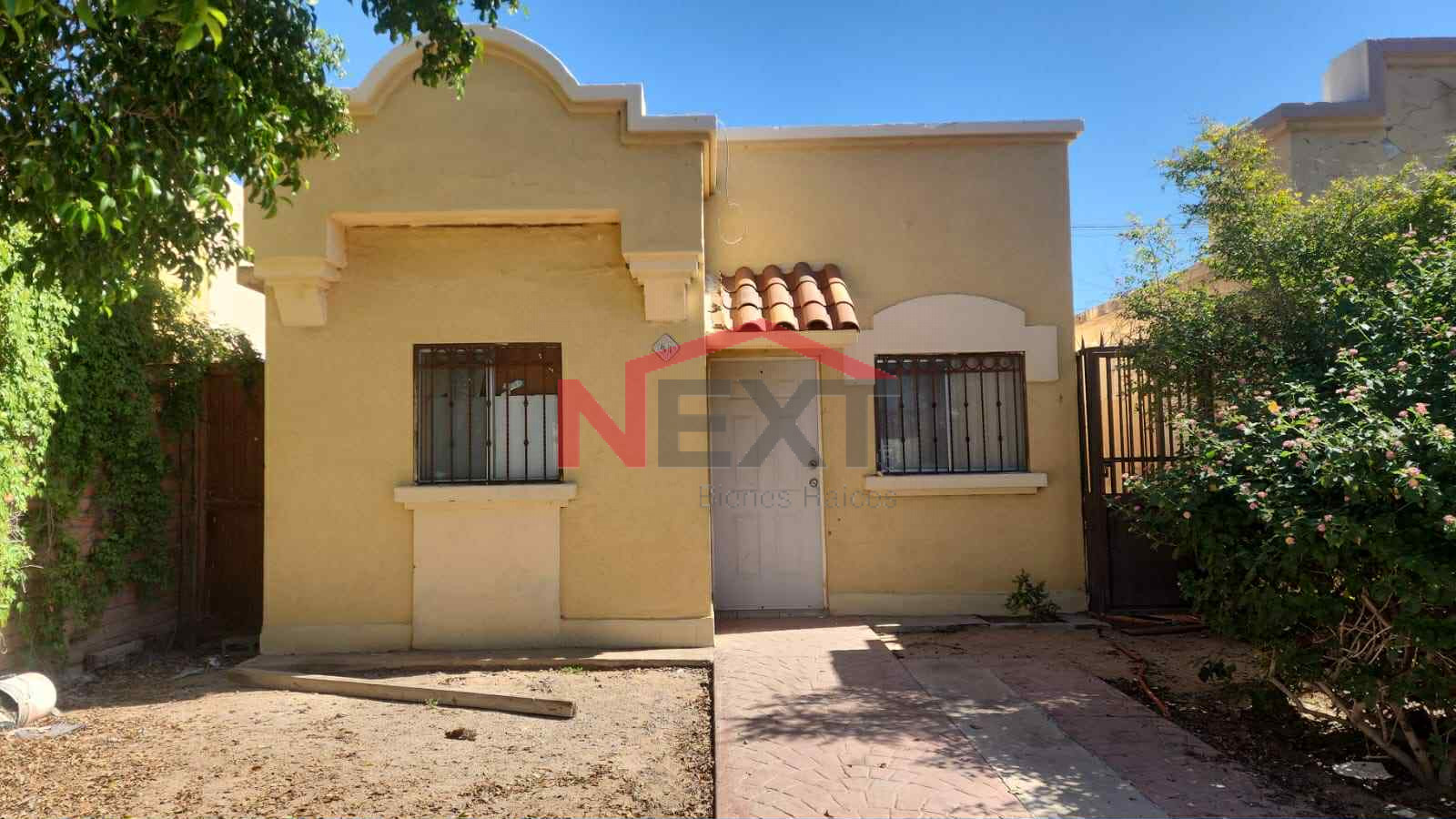 Casa en Venta en Hermosillo  , Puerta Real Residencial, , 2 recámaras, 1.0 baños