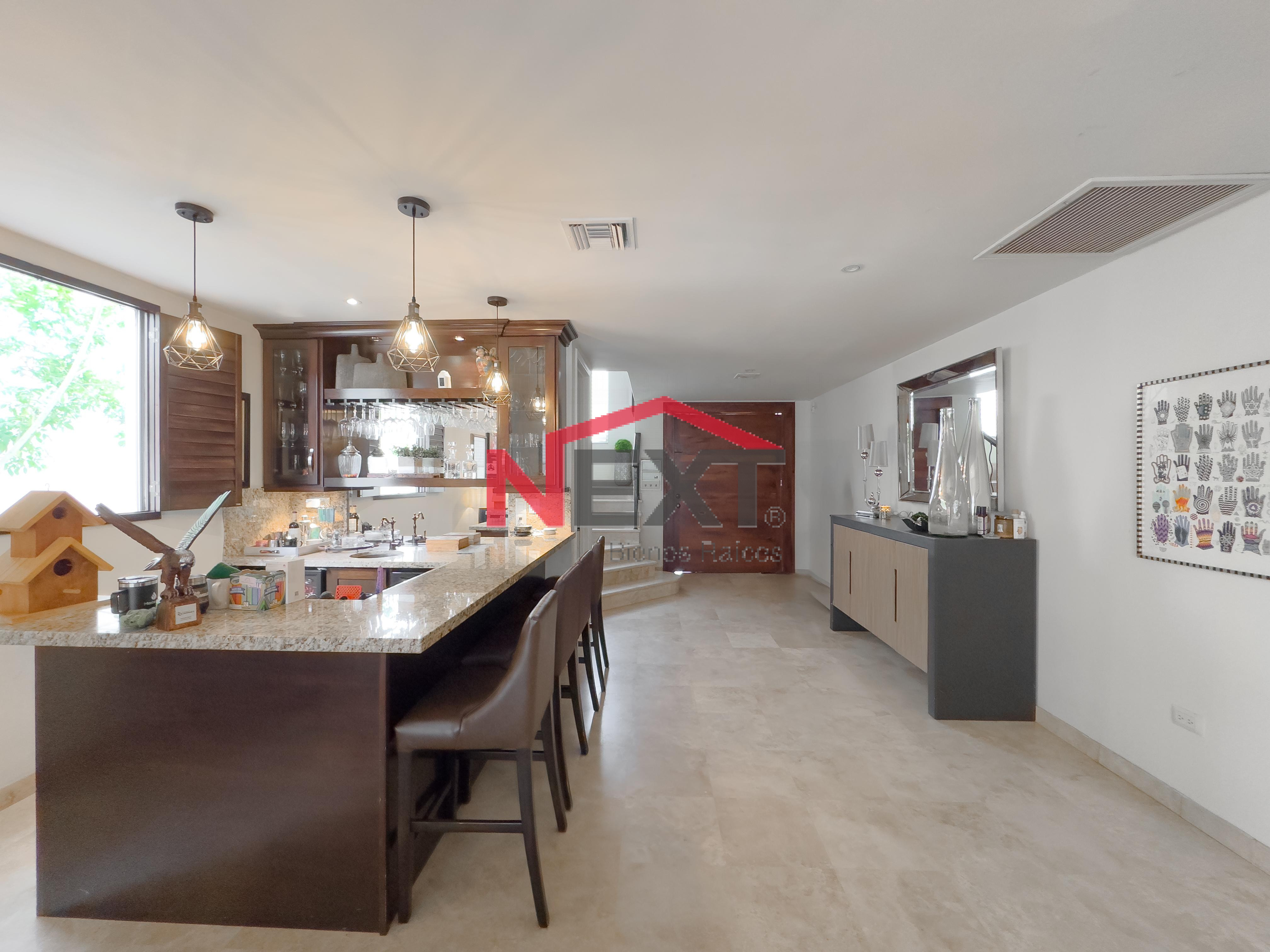 Casa en Venta en Hermosillo  , Los Altos Residencial, , 3 recámaras, 3.0 baños, 368.40 m2 terreno, 271.40 m2 construcción