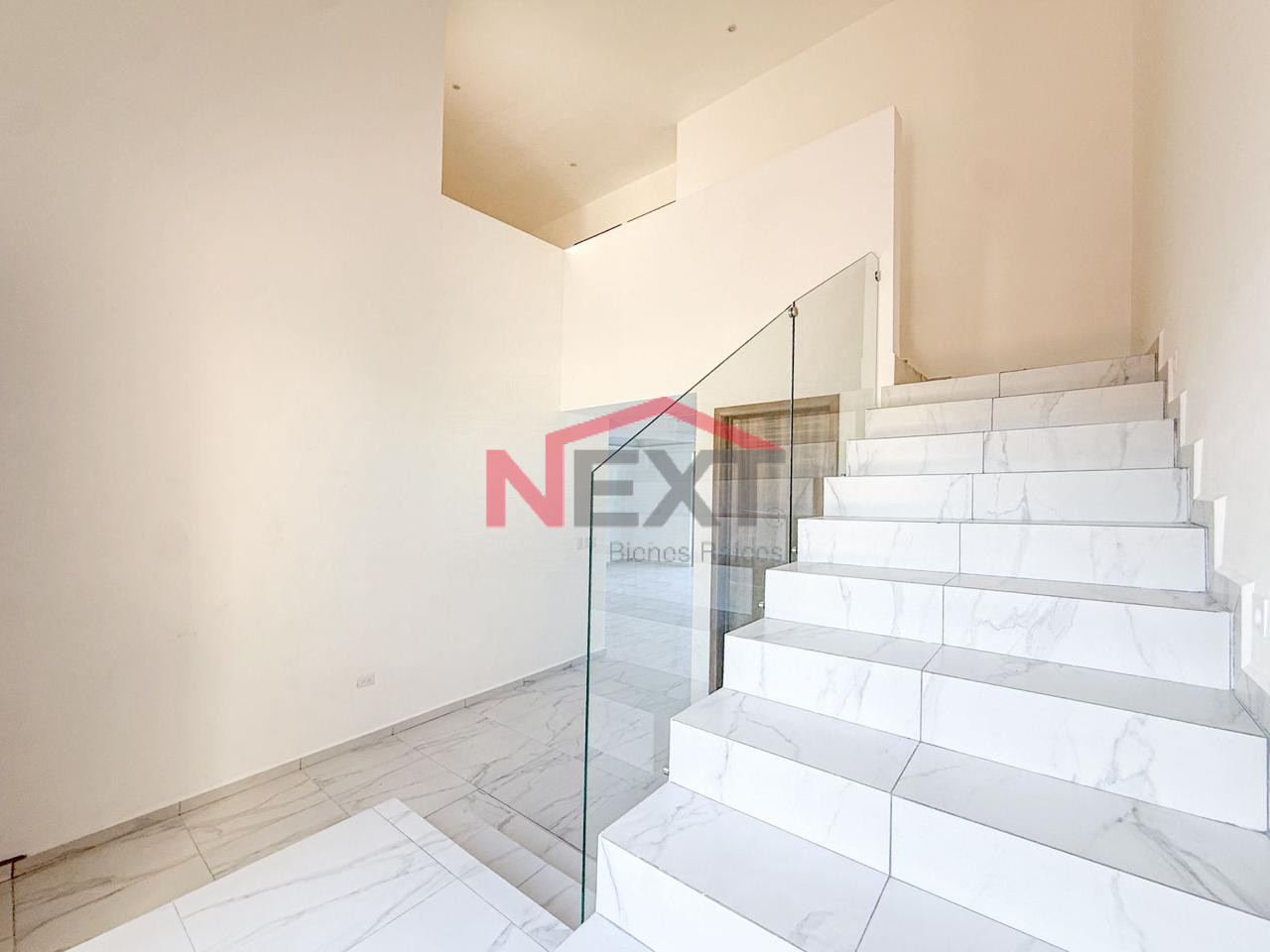 Casa en Venta en Hermosillo  , Ventura Residential Club, , 3 recámaras, 3.0 baños, 245.00 m2 terreno, 240.00 m2 construcción