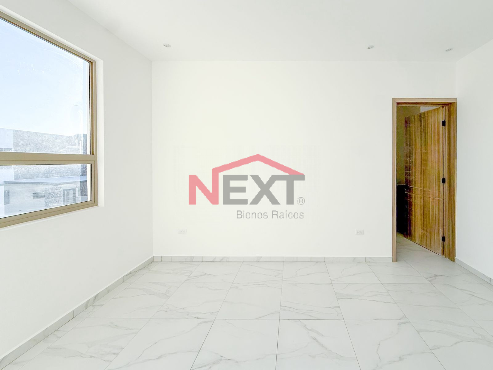 Casa en Venta en Hermosillo  , Ventura Residential Club, , 3 recámaras, 3.0 baños, 245.00 m2 terreno, 240.00 m2 construcción