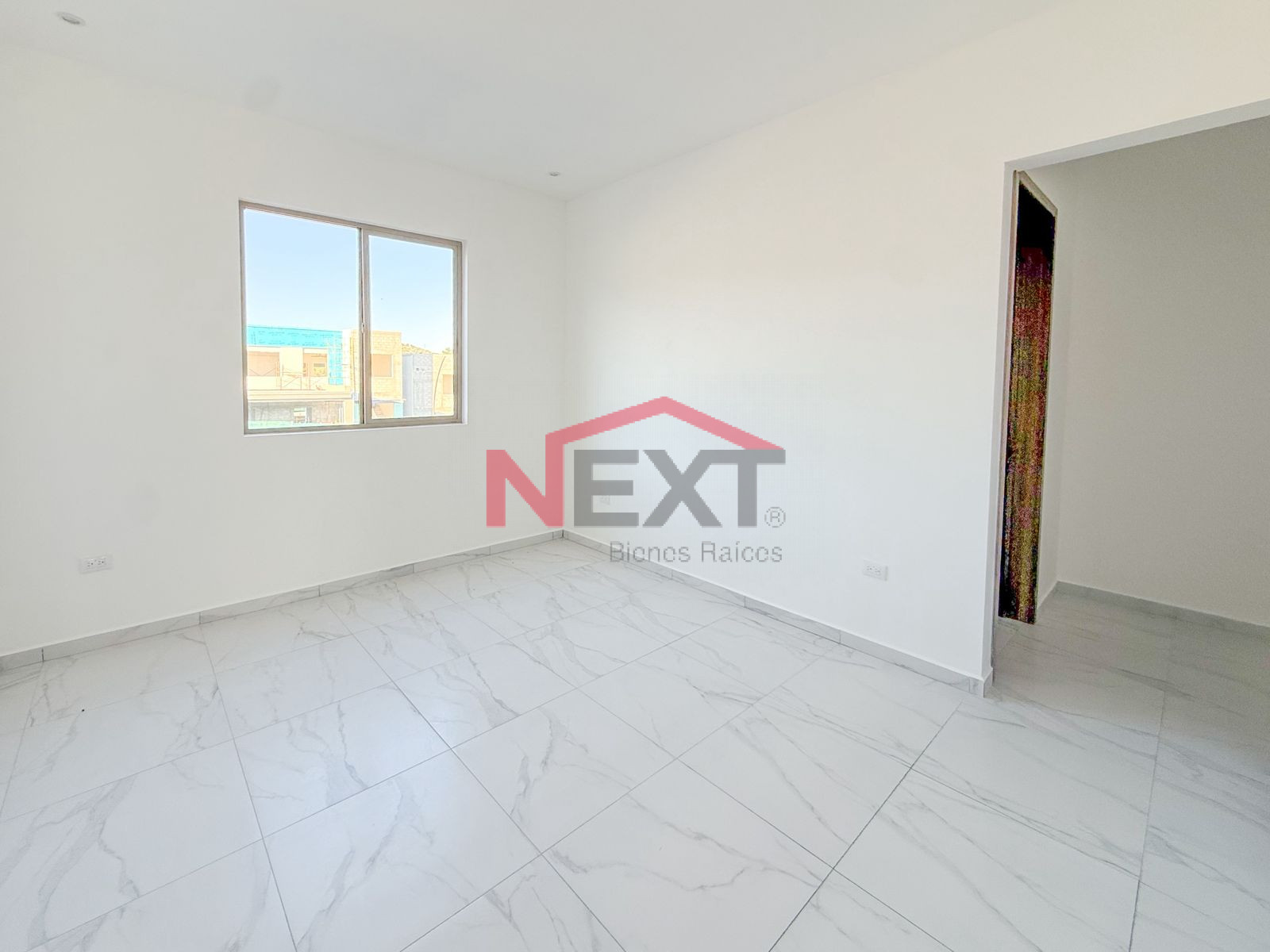 Casa en Venta en Hermosillo  , Ventura Residential Club, , 3 recámaras, 3.0 baños, 245.00 m2 terreno, 240.00 m2 construcción