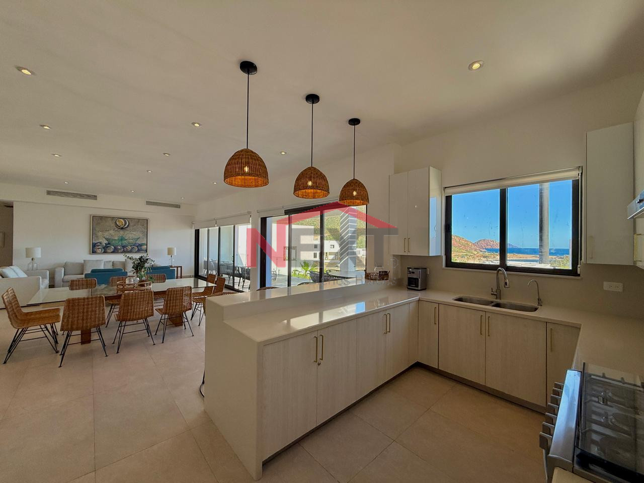 Casa en Venta en San Carlos  , Marina Real, , 4 recámaras, 5.0 baños, 515.84 m2 terreno, 747.70 m2 construcción