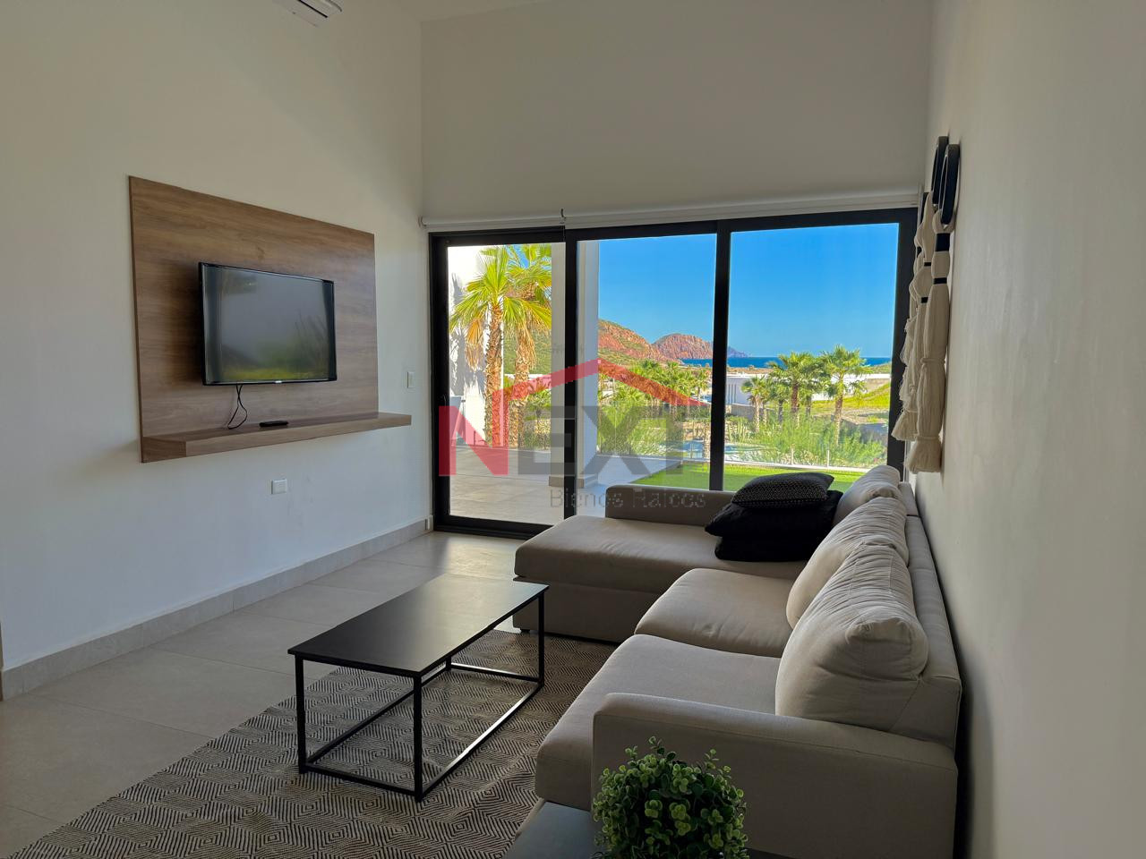 Casa en Venta en San Carlos  , Marina Real, , 4 recámaras, 5.0 baños, 515.84 m2 terreno, 747.70 m2 construcción