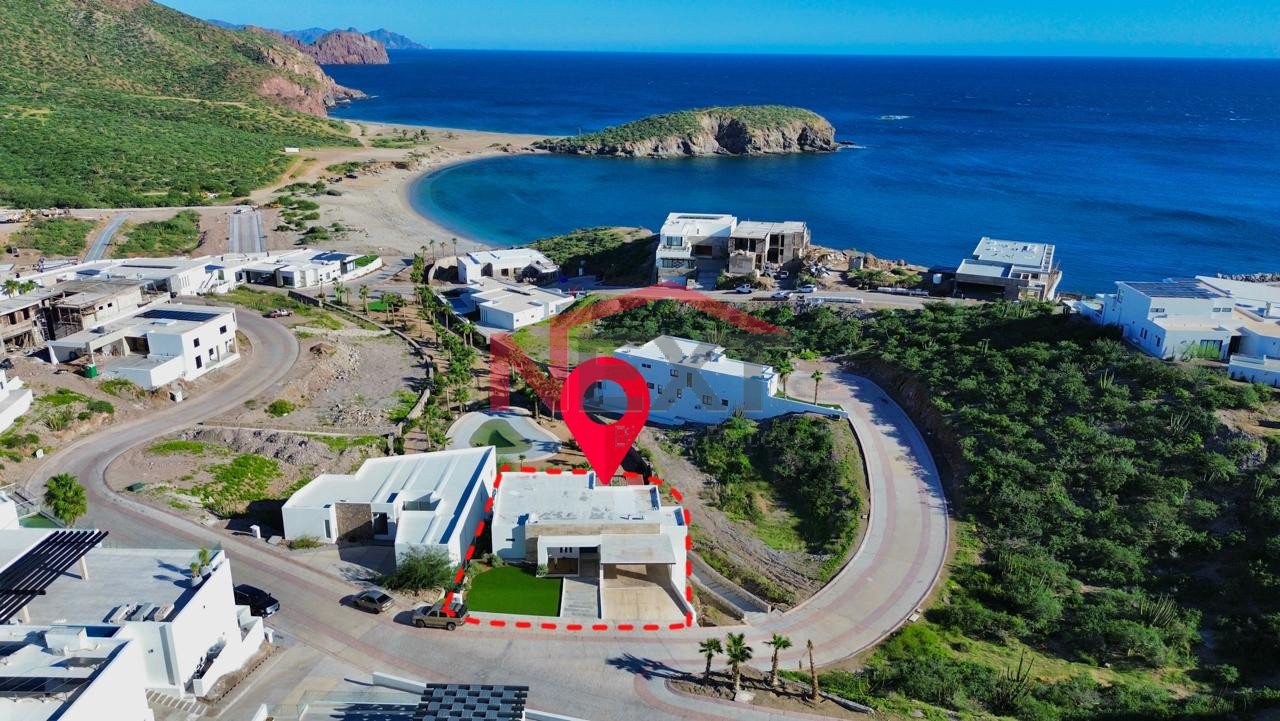 Casa en Venta en San Carlos  , Marina Real, , 4 recámaras, 5.0 baños, 515.84 m2 terreno, 747.70 m2 construcción