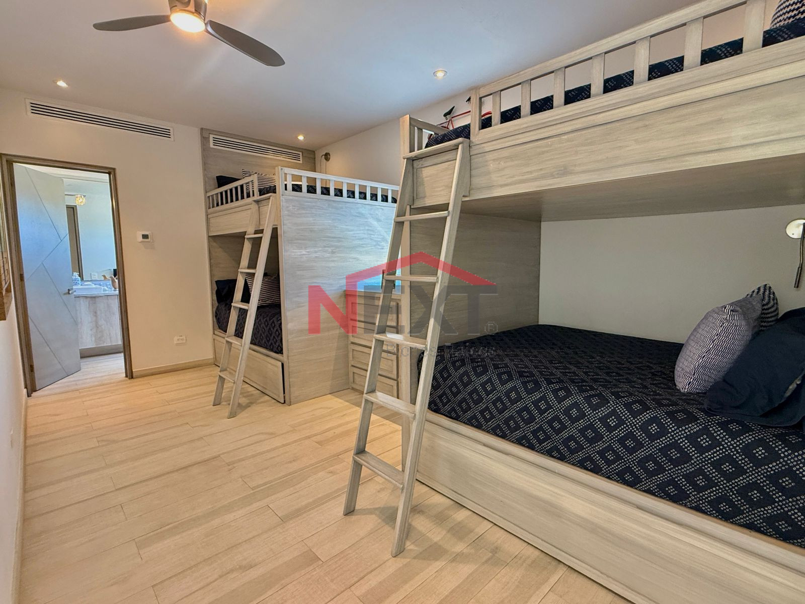 Casa en Venta en San Carlos TODOS HERMOSILLO, Puesta del Sol, , 7 recámaras, 839.31 m2 terreno, 1787.20 m2 construcción
