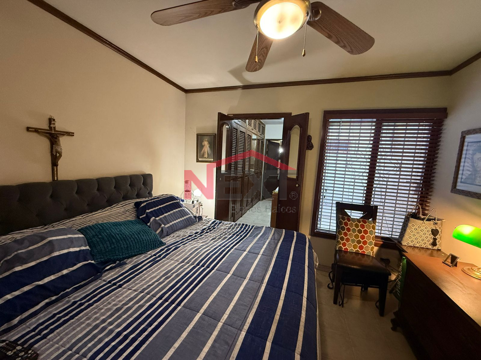 Casa en Venta en Hermosillo  , Valle Grande, , 4 recámaras, 4.0 baños, 370.00 m2 terreno, 300.00 m2 construcción