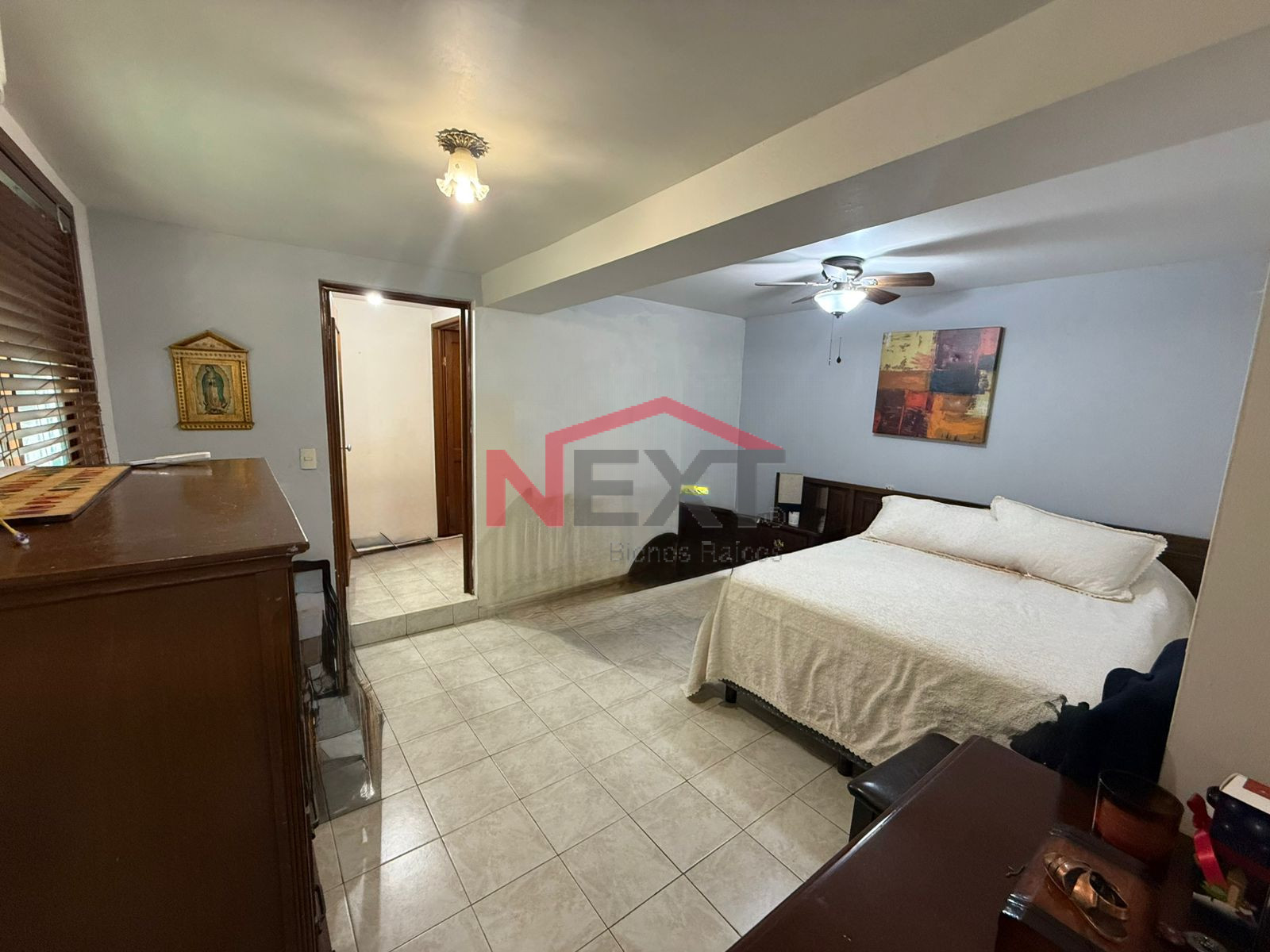 Casa en Venta en Hermosillo  , Valle Grande, , 4 recámaras, 4.0 baños, 370.00 m2 terreno, 300.00 m2 construcción