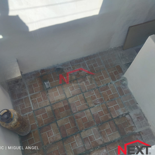 Casa en Venta en Saltillo  , Las Teresitas, , 5 recámaras, 1.0 baños, 148.00 m2 terreno, 105.00 m2 construcción