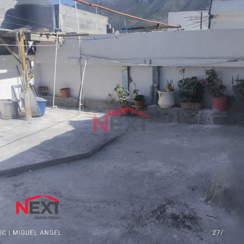 Casa en Venta en Saltillo  , Las Teresitas, , 5 recámaras, 1.0 baños, 148.00 m2 terreno, 105.00 m2 construcción