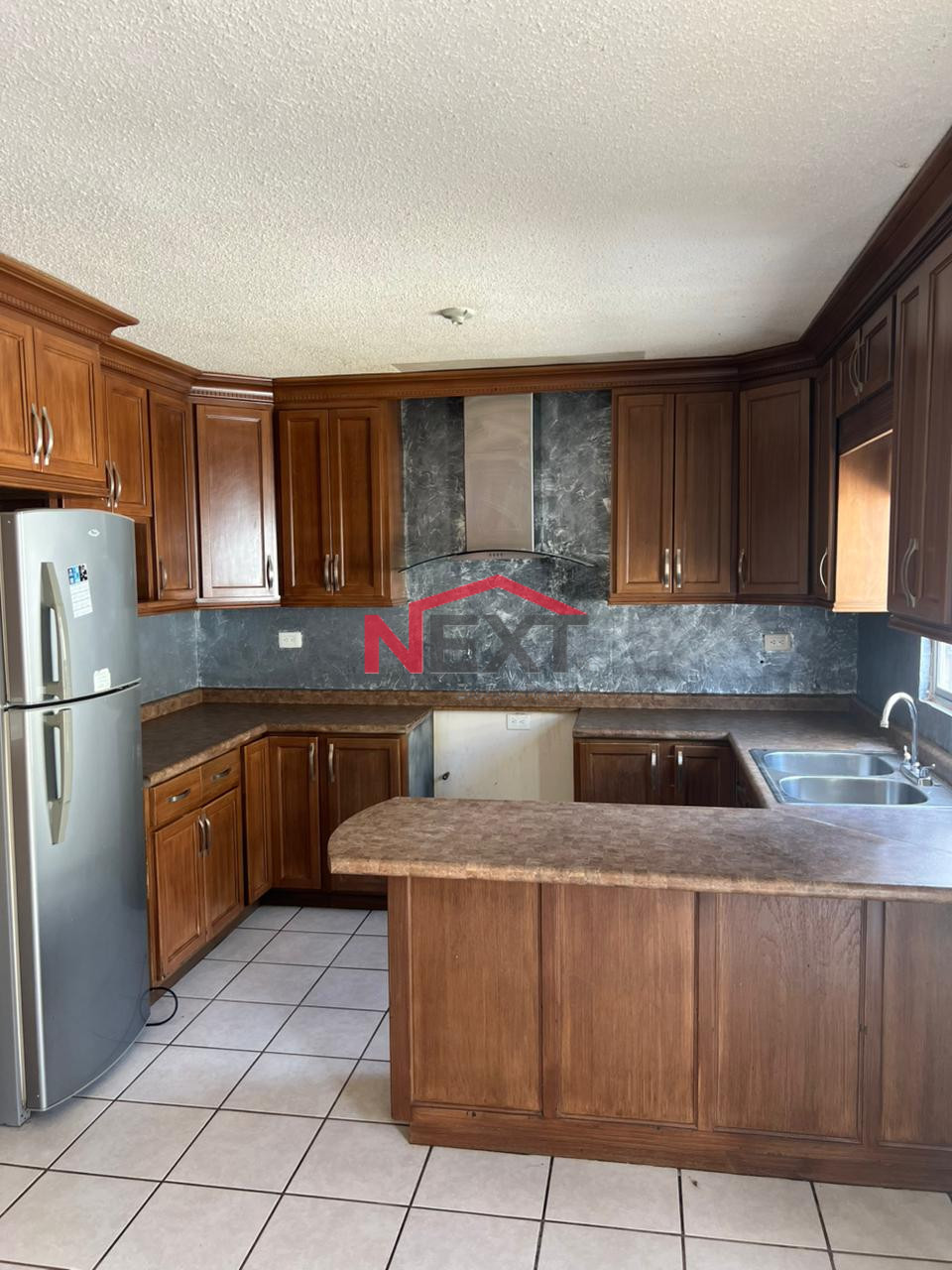 Casa en Venta en Hermosillo  , Urbi Alameda los Encinos II Residencial, , 4 recámaras, 2.0 baños, 134.00 m2 terreno, 126.00 m2 construcción