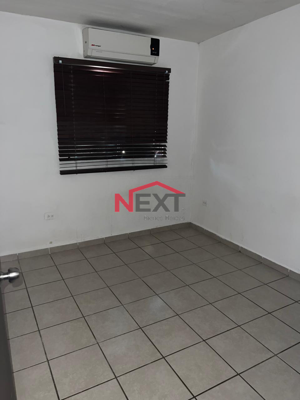 Casa en Venta en Hermosillo  , Urbi Alameda los Encinos II Residencial, , 4 recámaras, 2.0 baños, 134.00 m2 terreno, 126.00 m2 construcción