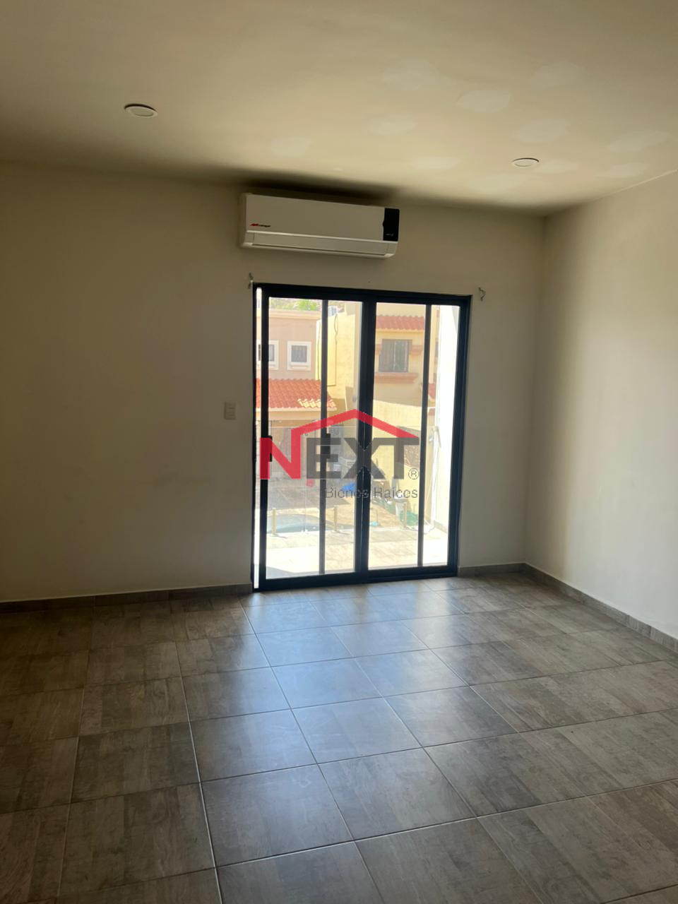 Casa en Venta en Hermosillo  , Urbi Alameda los Encinos II Residencial, , 4 recámaras, 2.0 baños, 134.00 m2 terreno, 126.00 m2 construcción