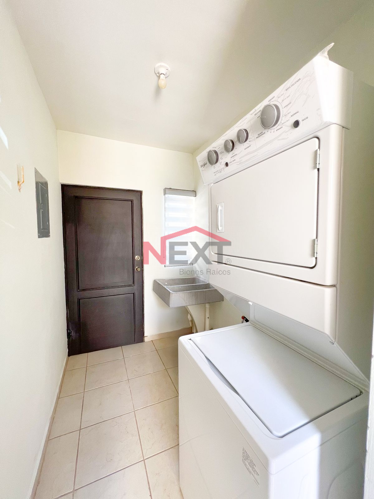 Casa en Renta en Hermosillo  , Residencial San Marcos, , 3 recámaras, 2.0 baños, 105.00 m2 terreno, 162.00 m2 construcción