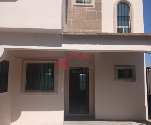 CASA EN  RENTA REAL DEL SOL 1ER SECTOR