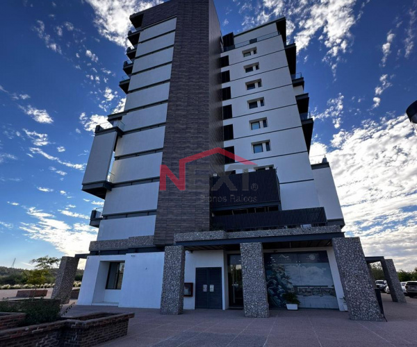 DEPARTAMENTO EN RENTA EN TORRE ALTOZANO