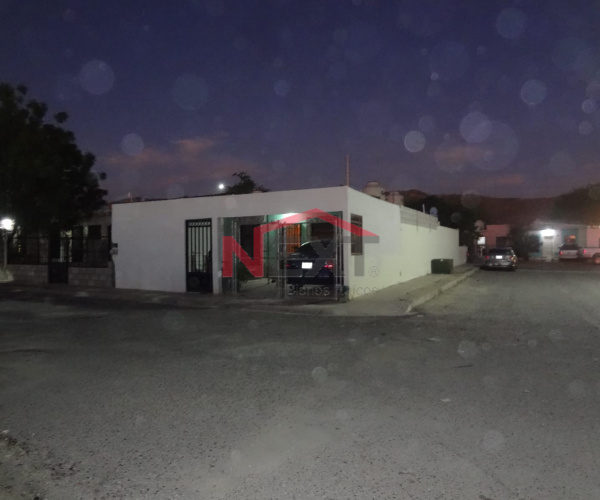 CASA EN VENTA EN BICENTENARIO RESIDENCIAL