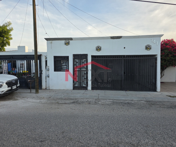 CASA EN VENTA EN COL. PASEO SAN ANGEL