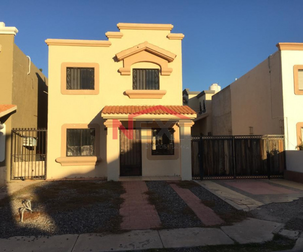 CASA EN RENTA EN VILLA BONITA RESIDENCIAL