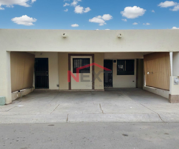 CASA EN RENTA EN CASTELLO RESIDENCIAL