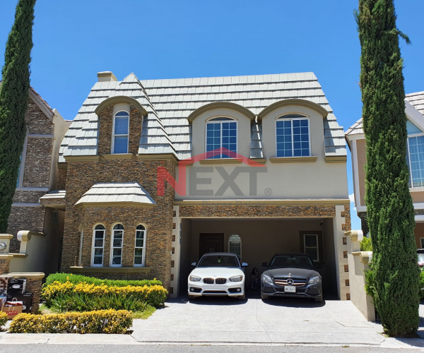 CASA EN RENTA -  AMUEBLADA Y EQUIPADA  EN RESIDENCIAL VILLA BONITA