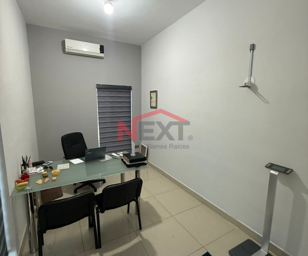 CONSULTORIO EN RENTA EN COL. CENTENARIO