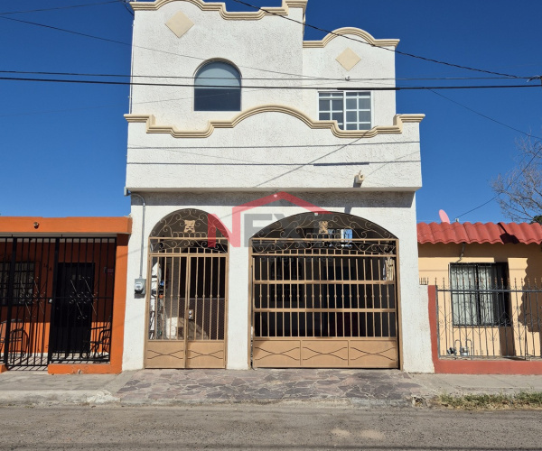 CASA EN RENTA EN COL. MODELO