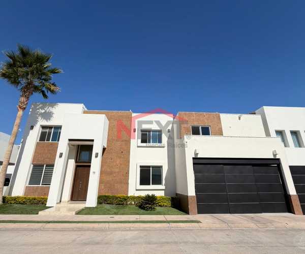 CASA EN VENTA EN LA CORUÑA RESIDENCIAL