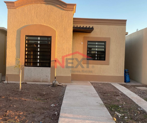 CASA EN RENTA UBICADA EN MISION DEL PRADO