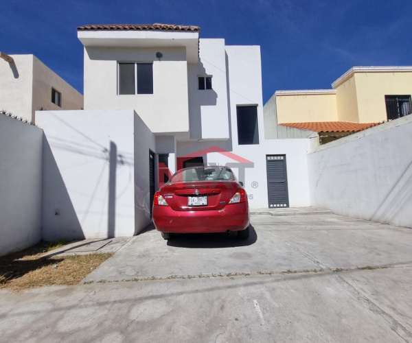 Casa en renta muy cerca de boulevar Morelos y Fundadores