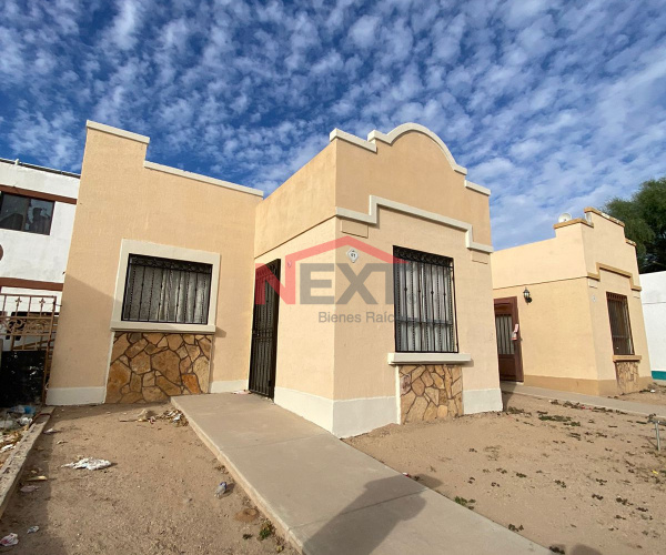 CASA EN RENTA EN PUERTA DEL REY