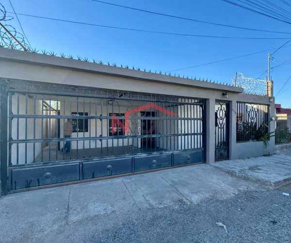 CASA EN RENTA EN COL. LUIS ENCINAS