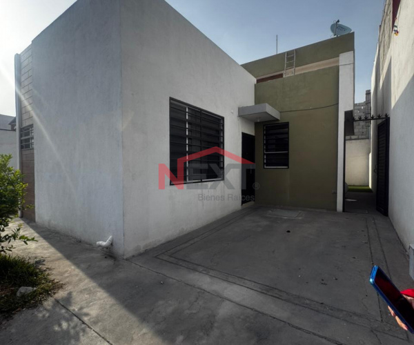 RENTA DE CASA EN RAMOS PRIVADA LOS ENCINALES